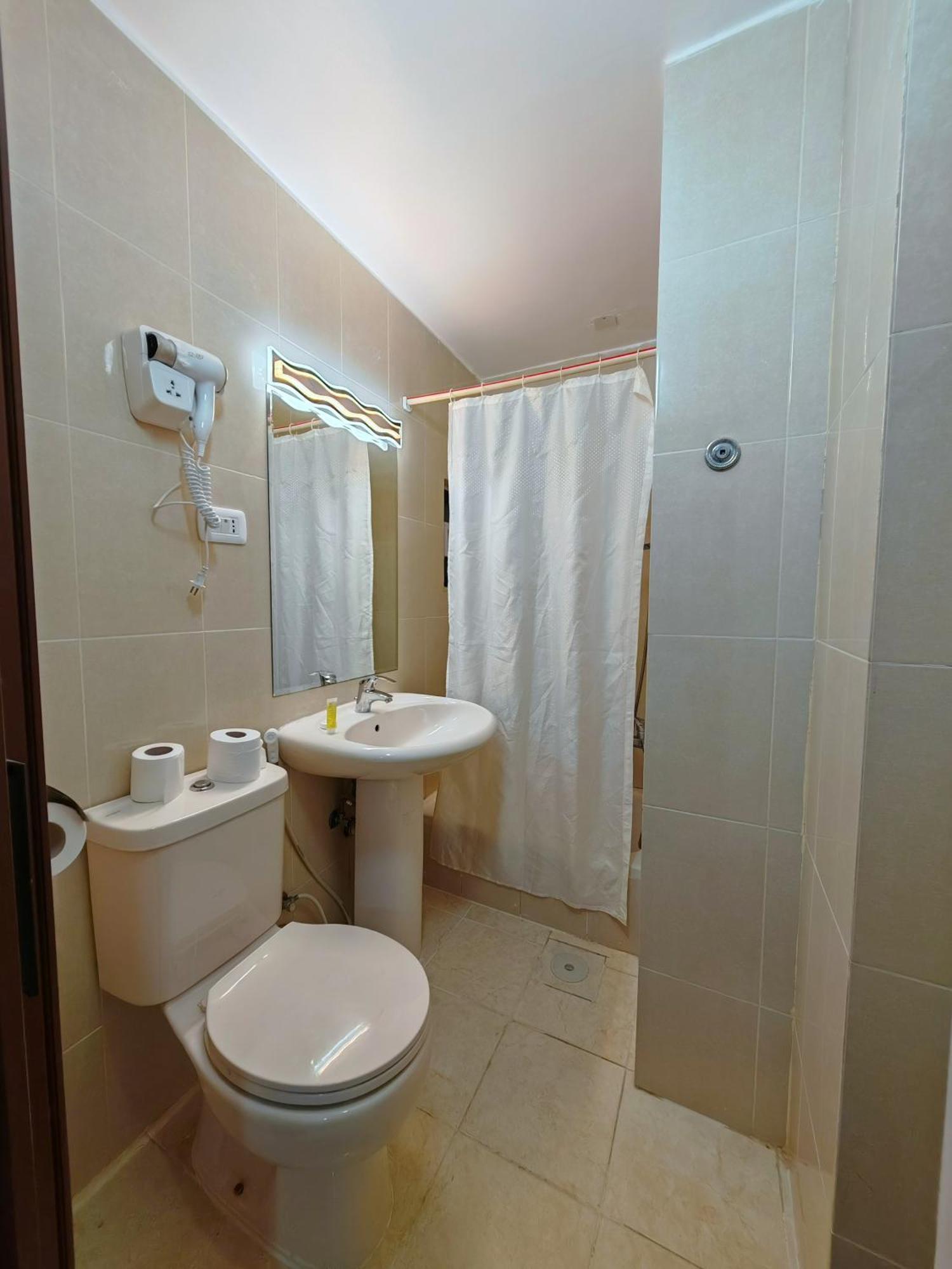 Cleopetra Hotel Wadi Musa Extérieur photo